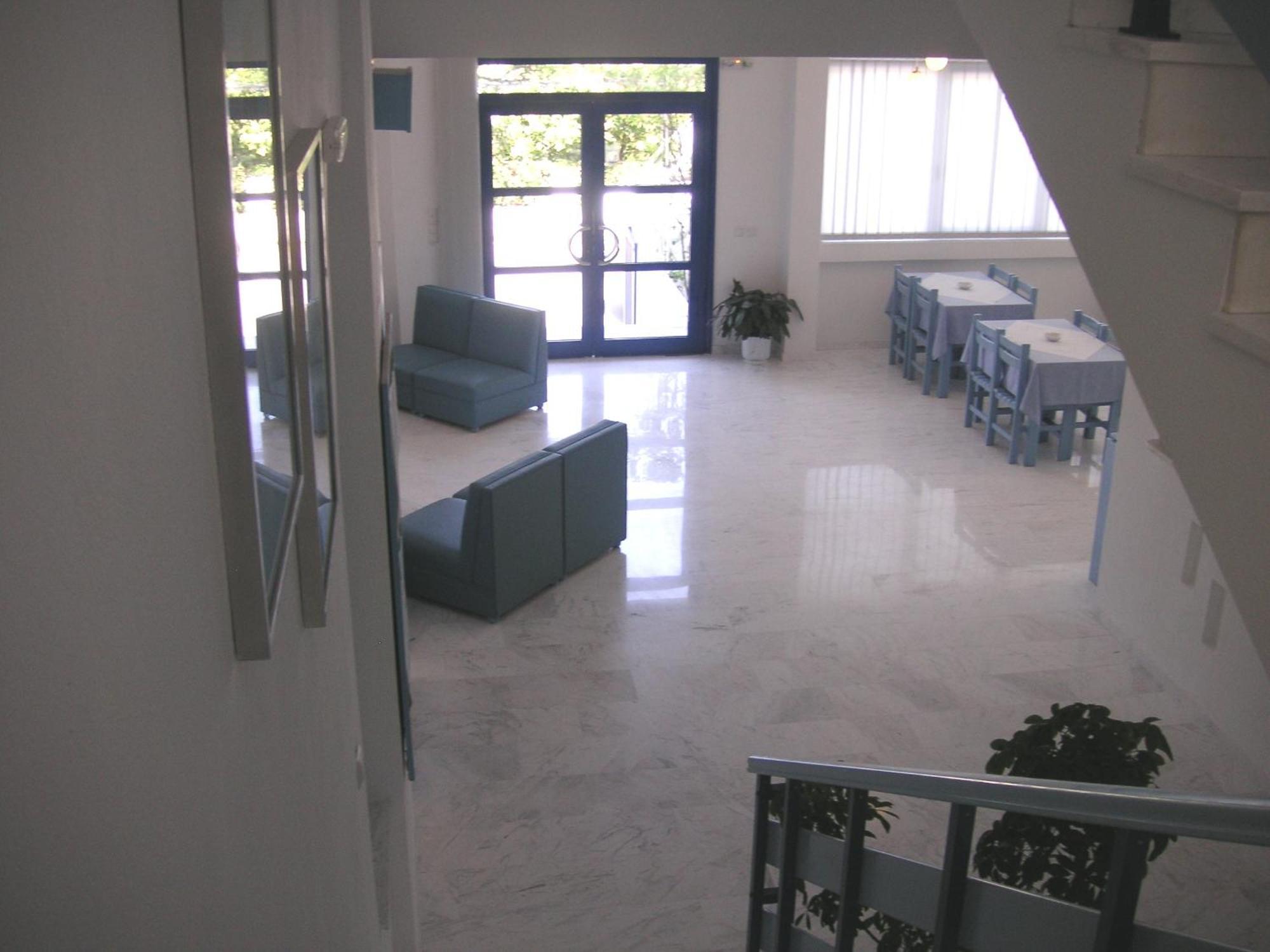 Danae Hotel Лименас Екстериор снимка