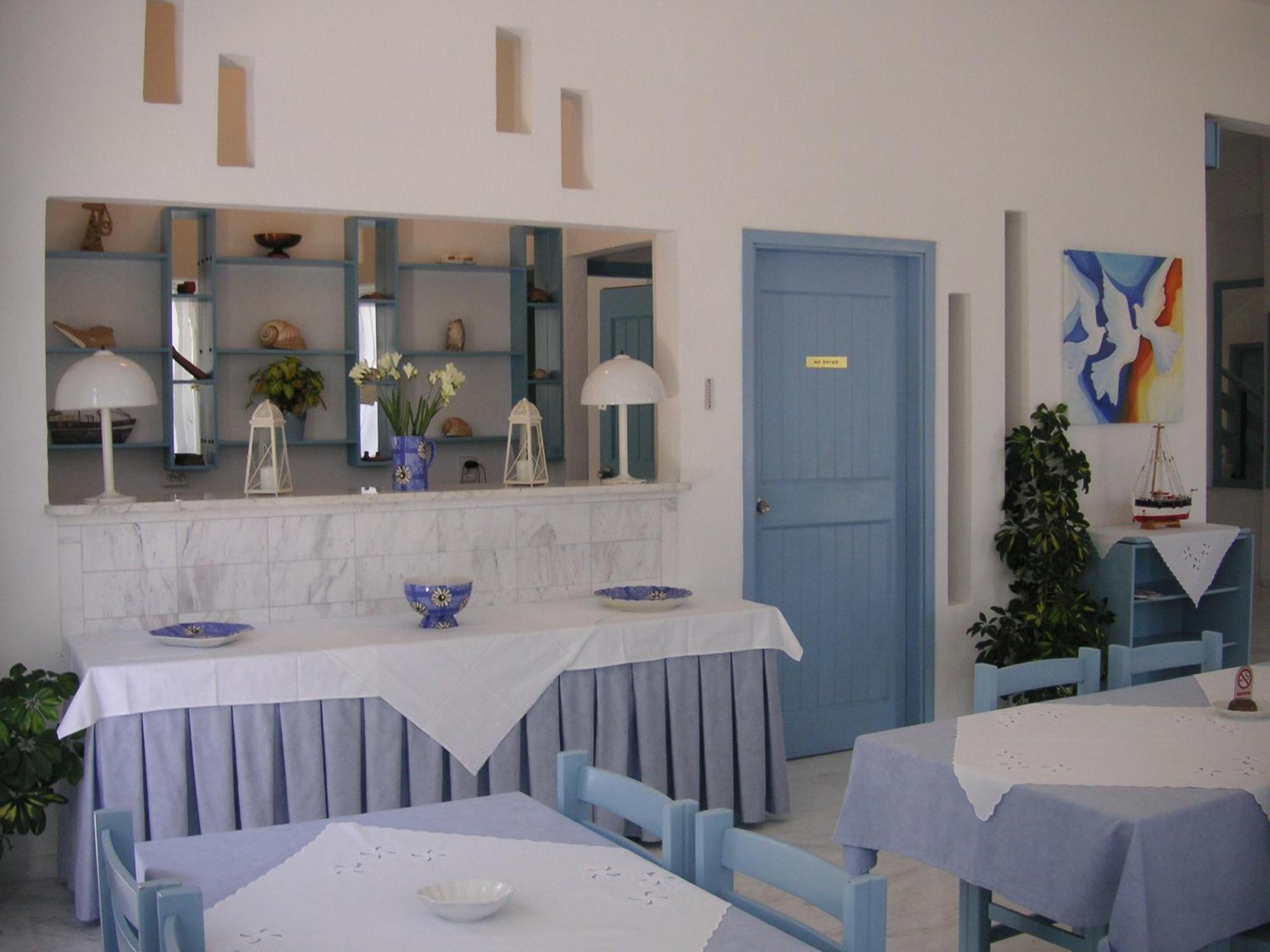 Danae Hotel Лименас Екстериор снимка