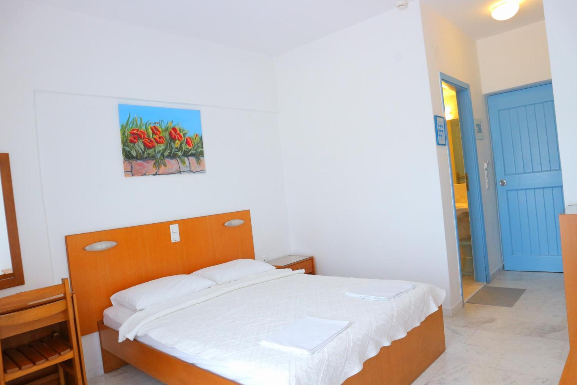 Danae Hotel Лименас Екстериор снимка